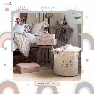 🎀🤍Tí najmenší si zamilujú tieto kufríky v štýle vintage, kde si môžu uložiť svoje obľúbené poklady a suveníry.🤍🎀 Pre vášho...